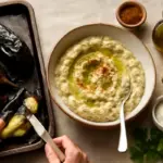 Come si realizza il baba ganoush perfetto? Il dettaglio che evita l’amaro in bocca